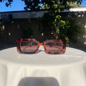 Tortoise Shell Square Sunglasses